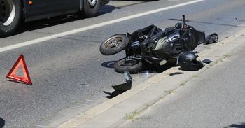 Chylin: Tragiczna śmierć 21-letniego strażaka z OSP Chylin. Motocyklista zginął w wypadku. "Nie da się opisać słowami pustki, jaka po Tobie została"