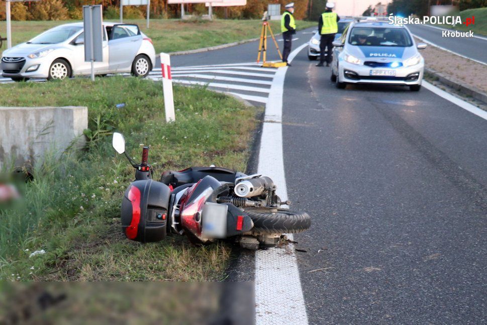 Śląsk. Kierowca motoroweru zmarł w karetce