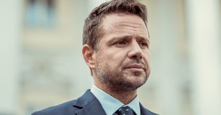 Trzaskowski "rozpromował" Bąkiewicza? Poseł PSL uderza w prezydenta Warszawy