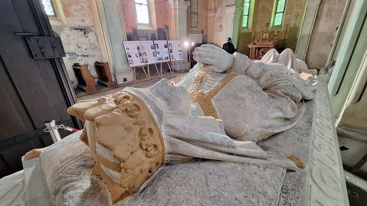 Tarnów: Dobra okazja, by zobaczyć odnaleziony model sarkofagu królowej Jadwigi