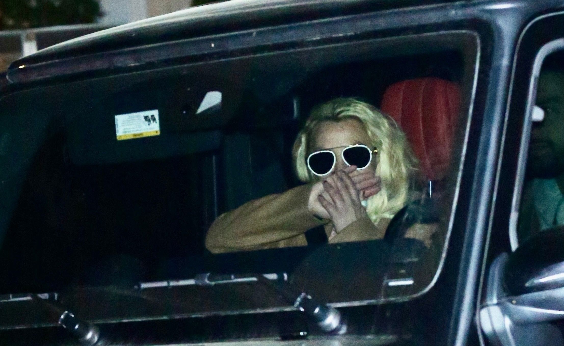 Britney Spears "przyłapana" na randce z mężem