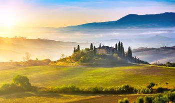 Głęboko pod ziemią coś zaczyna się dziać. Spokojny region kryje magmę