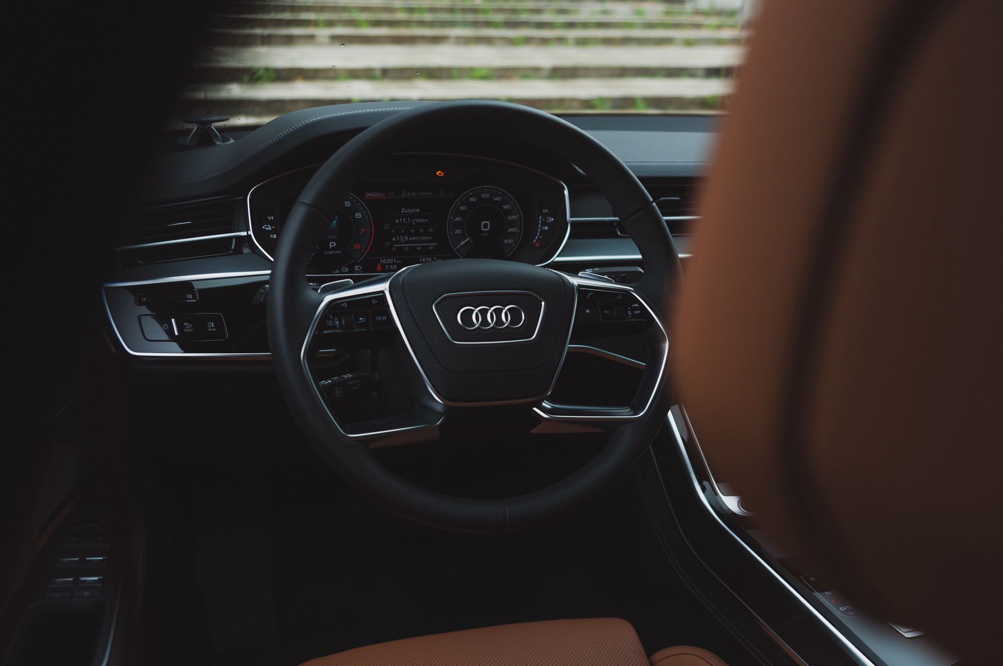 Audi A8 L 60 TFSI e Quattro (2025)