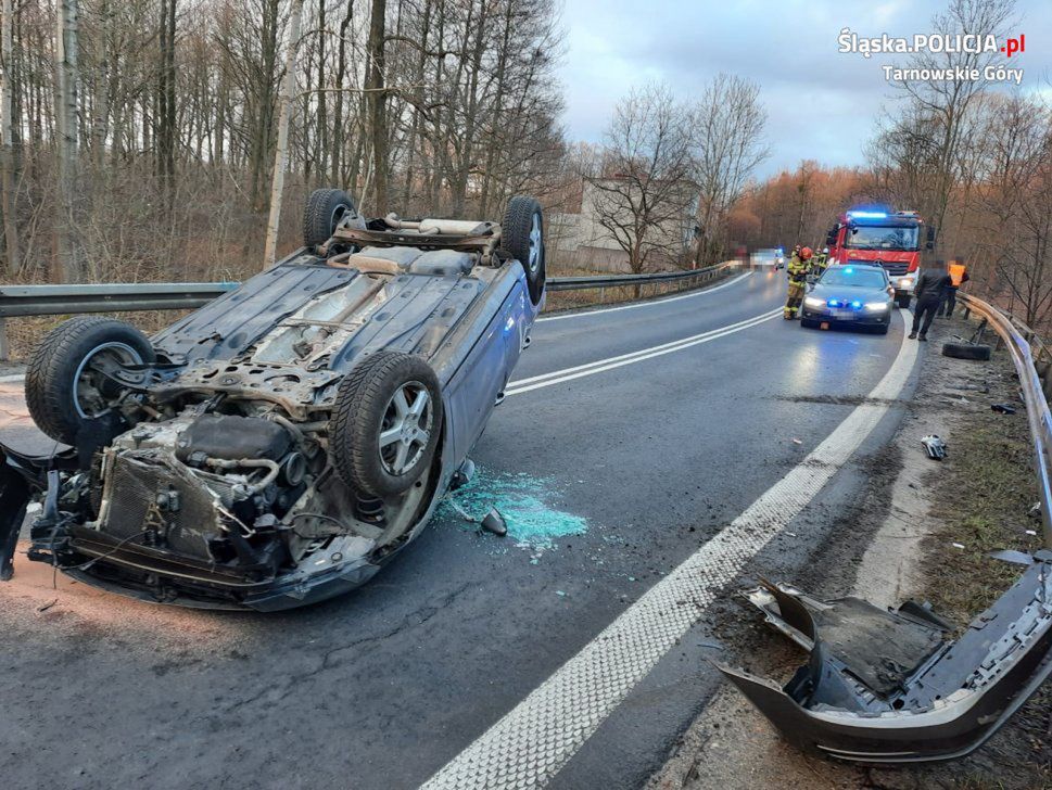 Śląskie. Kierowca volkswagena miał sporo szczęścia.