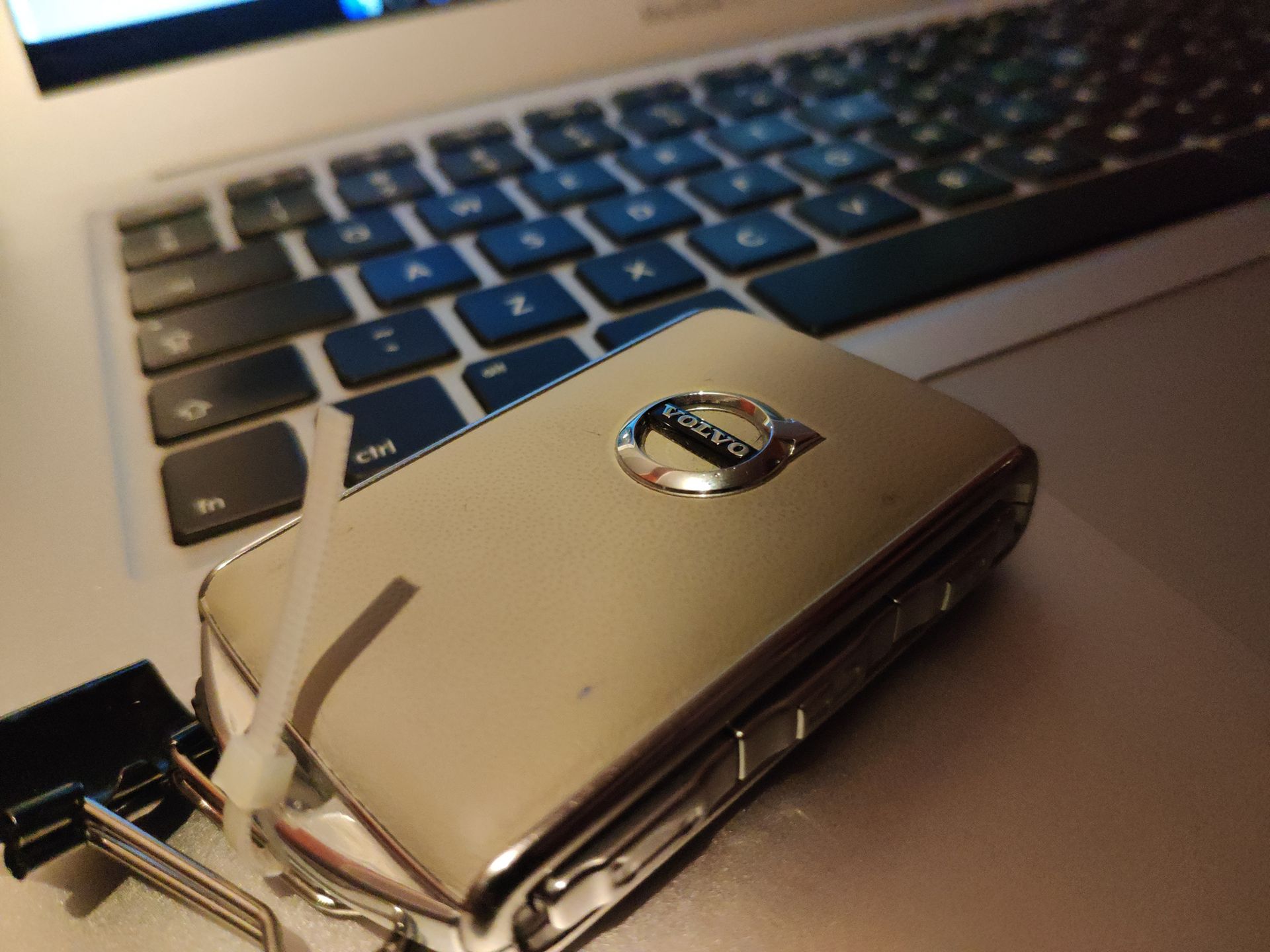 Test Xiaomi Mi 8 – przypomina iPhone'a X, ale nie ceną 20