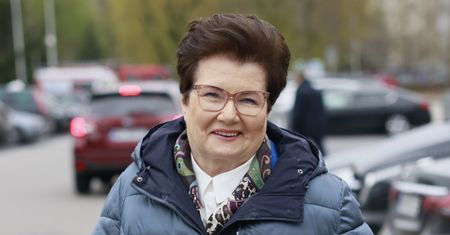 Hanna Gronkiewicz-Waltz pochwaliła się ZDJĘCIEM Z MŁODOŚCI. Bardzo się zmieniła? (FOTO)