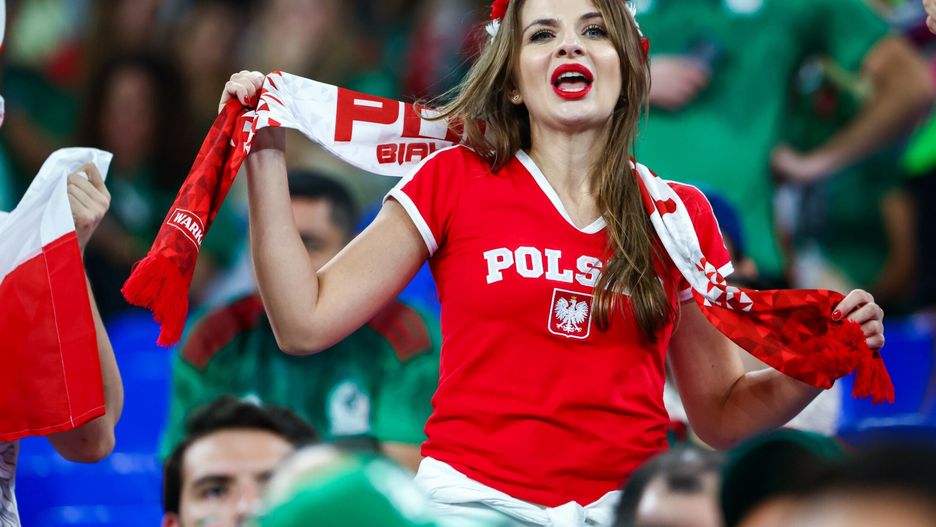 M? 2022 - kibice
22.11.2022 Katar Mistrzostwa Swiata  w pilce noznej Grupa C Mecz Meksyk - Polska 
Fot. Andrzej Iwanczuk/REPORTER
N/z: polscy kibice
Andrzej Iwanczuk/REPORTER