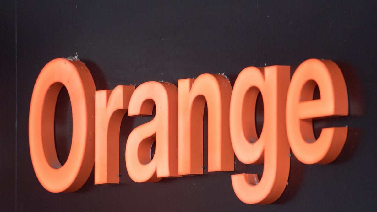 Orange wysyła pracowników do pracy zdalnej, fot. Wojciech Strozyk/REPORTER