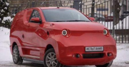 Duma Putina wydrwiona. Nowe auto z Rosji budzi zażenowanie na świecie
