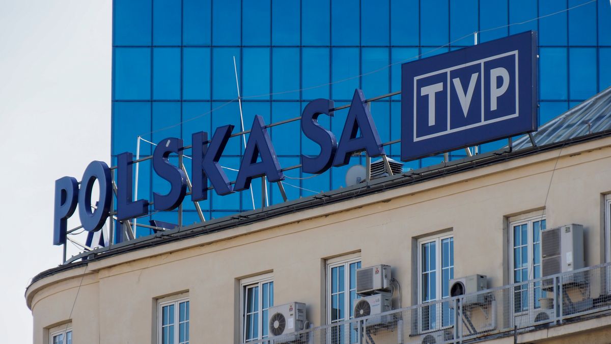 Zarobki dyrektorów TVP ujawnione. Triumf organizacji pozarządowe