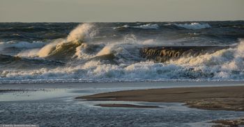 Alert na terenie woj. pomorskiego. Plaże zamknięte. "Nie zbliżaj się"