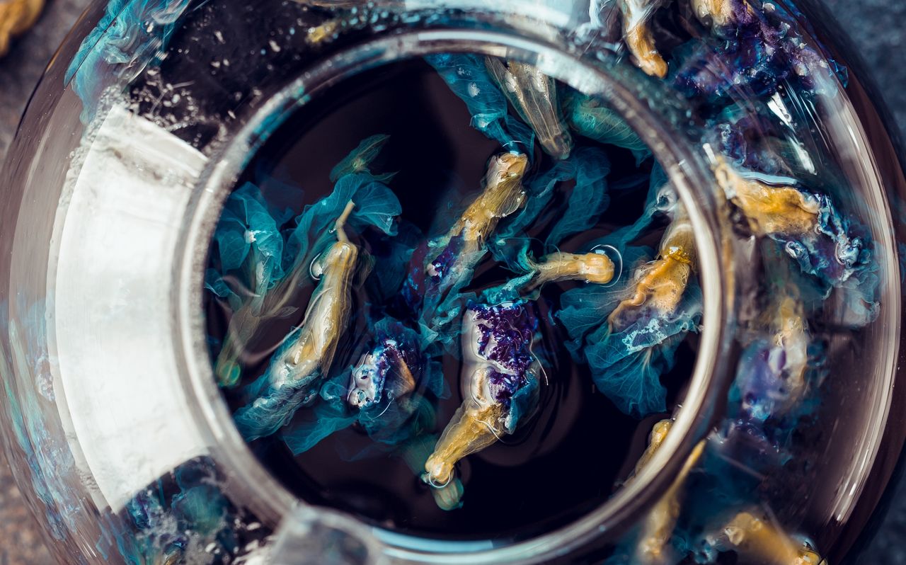 Wyróżnia ją nie tylko kolor. Uchodzi za jedną z najzdrowszych herbat na świecie