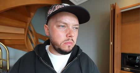 Koszmar Książula na zakupach! Kupił zepsute mięso. "Bardzo się zawiodłem"