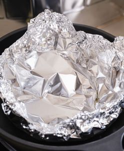Tego nie wiedziałeś o folii aluminiowej. Ma niezwykłe zastosowanie w domu