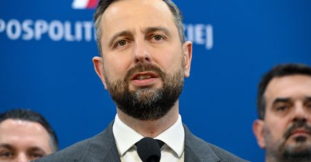 Odszkodowania za upadek szczątków rakiety? Szef MON: udzielimy wszelkiej pomocy