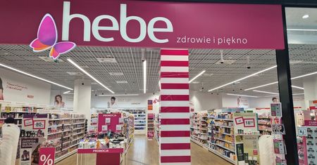 Hit na sylwestra. Wielofunkcyjny kosmetyk znanej marki 45 zł taniej