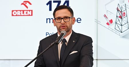 Orlen zawyżał ceny paliw? Samorządowcy reagują