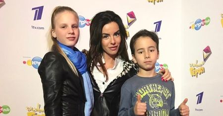 Córka Julii z zespołu Tatu ma już 22 lata. Viktoria to wykapana mama (ZDJĘCIA)