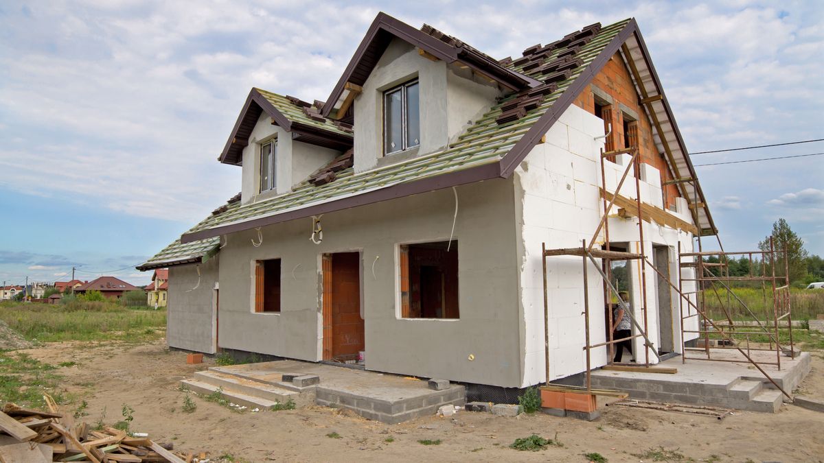 Jak oszczędzać na budowę domu? 