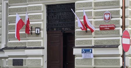 Przemoc domowa pod Płońskiem. 52-latek usunięty z mieszkania po interwencji policji!