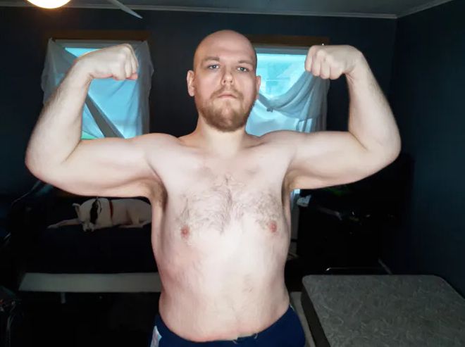 Mężczyzna zmienił się nie do poznania