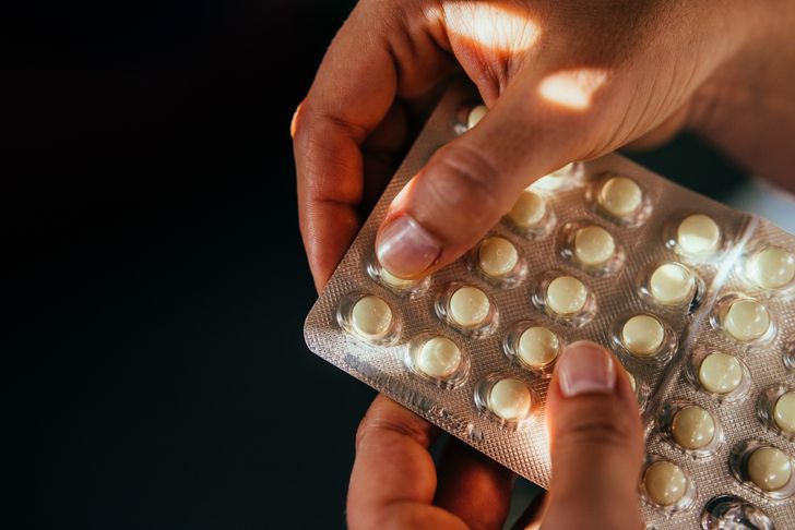 Farmaceuci ostrzegają. Uważaj na te konkretne suplementy