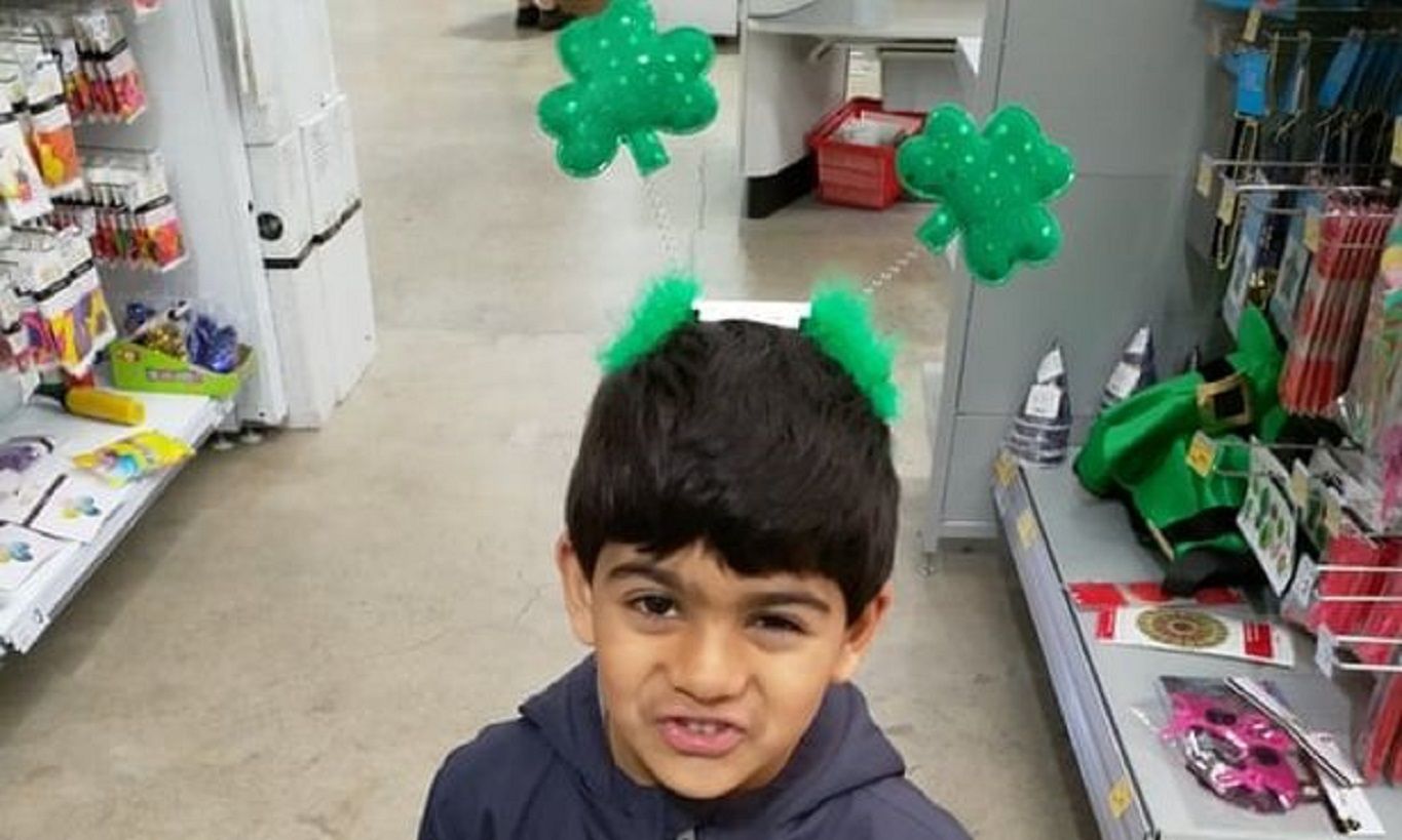 Mały Sameer wyróżnia się figlarnym i psotnym charakterem