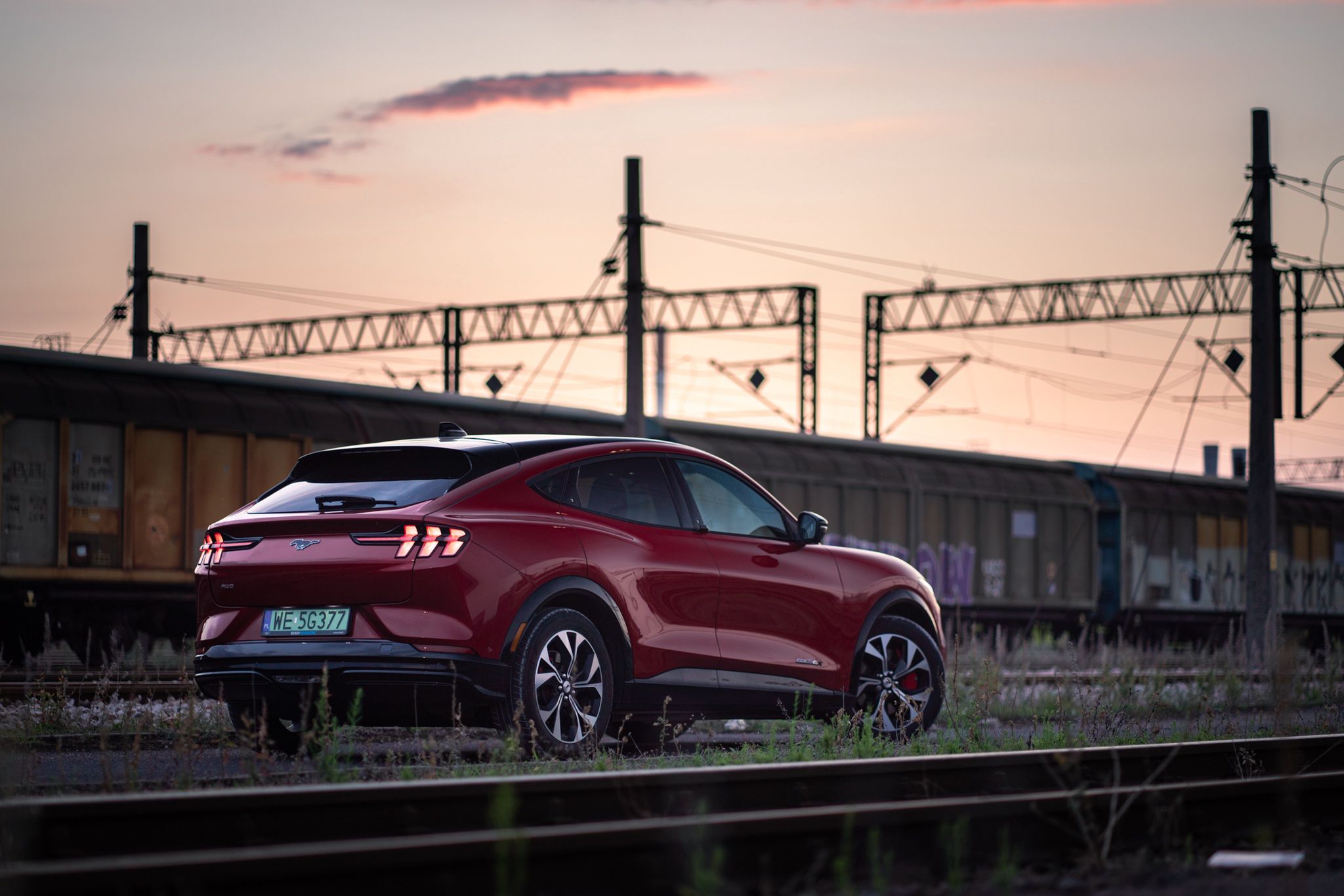 Ford Mustang Mach-E 98 kWh AWD (2022)