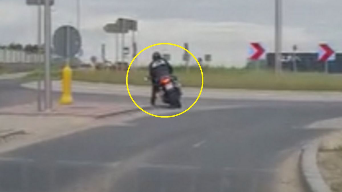 Motocyklista zakończył ucieczkę wypadkiem