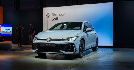 Oto Volkswagen Golf 8 po liftingu. Wreszcie posłuchano głosu klientów