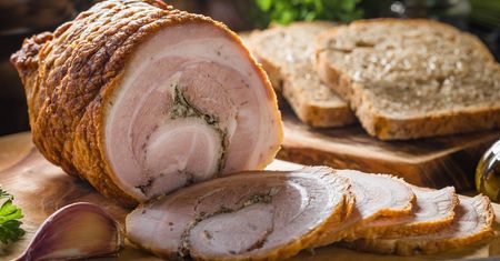 Błyskawiczny przepis na pieczony boczek. Wystarczą trzy proste kroki