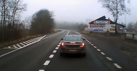 Drogówka nie radzi sobie z zatrzymaniem ciężarówki