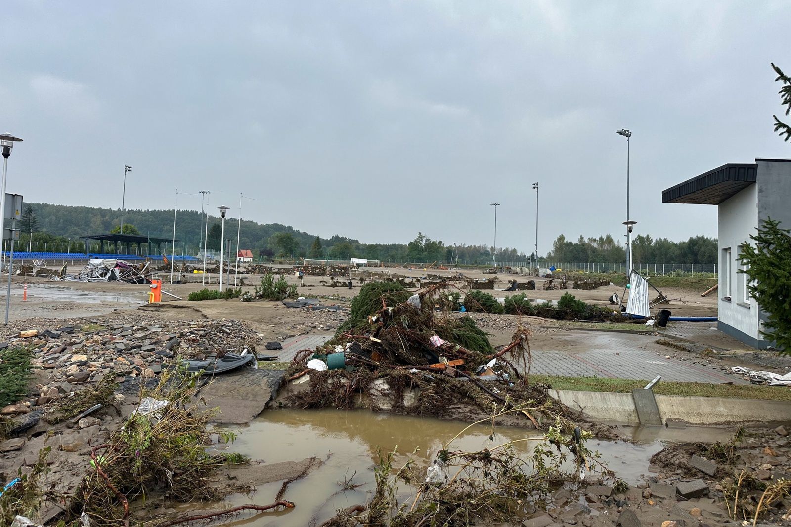 "Miasto jest w ruinie". Sytuacja w Głuchołazach