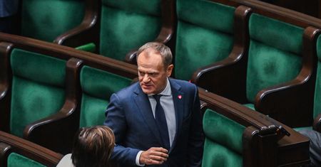 Tusk nie spełnił kluczowej obietnicy? Jest nowy sondaż