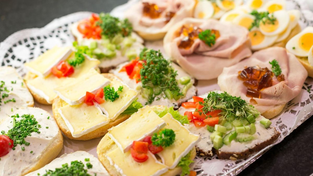 Na drugie śniadanie można zjeść np. kanapki