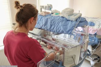 Porodówki znikają po cichu. "Nie ma możliwości"