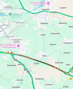 7-kilometrowy korek na A2 koło Poznania. Ruch odbywa się jednym pasem