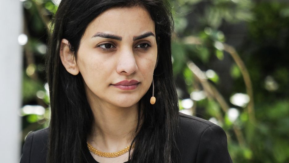Nilofar Ayoubi jest bohaterką książki "Wyrwana z piekła talibów" Marcina Margielewskiego