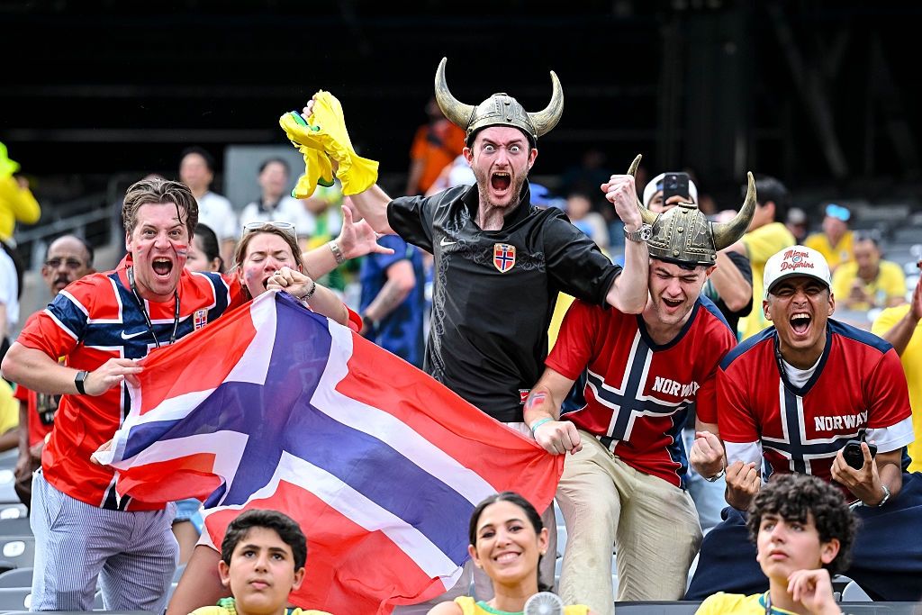 Szaleństwo w Norwegii. Kibice nie patrzą na ceny
