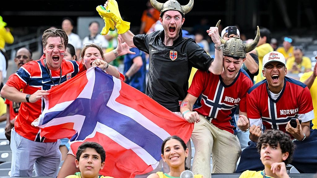 Brazil v Norway: Round of 16 - FIFA World Cup 2026
East Rutherford, United States - July 5: Norway supporters celebrate the victory during the FIFA World Cup 2026 Round of 16 match between Brazil and Norway at New York New Jersey Stadium on July 5, 2026 in East Rutherford, United States. (Photo by Harry Langer/DeFodi Images/DeFodi via Getty Images)
DeFodi Images
international football team, nationalmannschaft, schlussjubel, cheers, fan, viewer, wc 2026, zuschauer, united states, jubel, football world cup, emotion, final jubilee, football, gi, round of 16, soccer national team, celebrate, norway supporters celebrate the victory, fans, public, achtelfinale, world cup 2026, vereinigte staaten, viewers, emotions, publikum, supporters, soccer world cup 2026, fussball, emotionen, celebrates