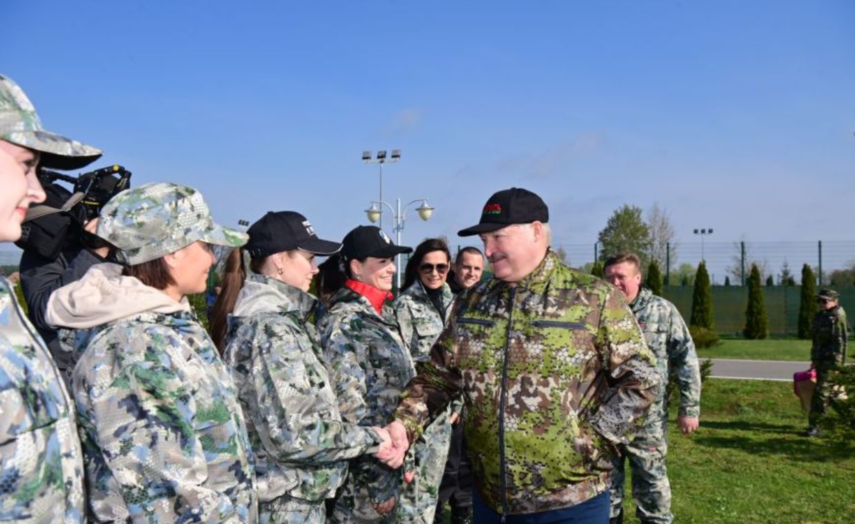 Łukaszenka na ustawce. Nieoczekiwanie oberwały polskie jabłka