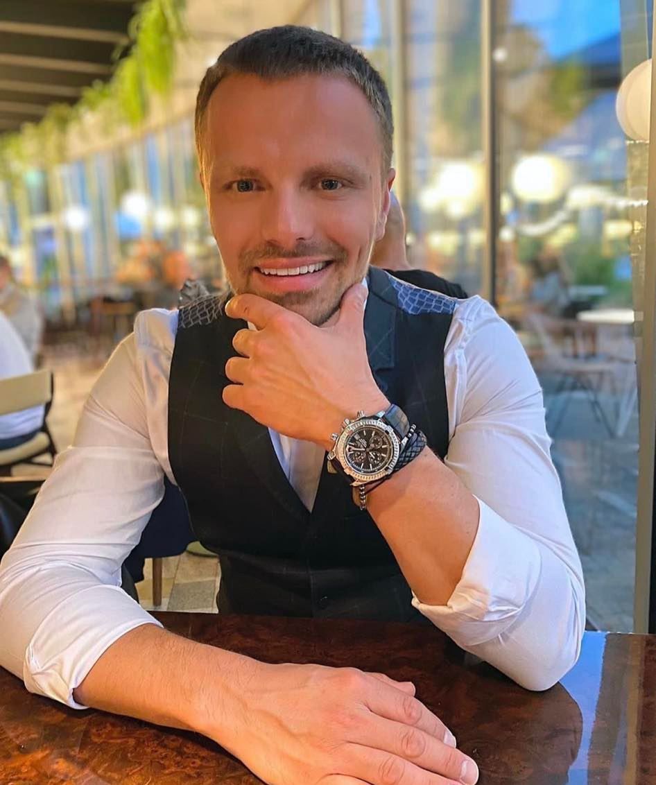Marcin Hakiel i "tajemnicza" Dominika