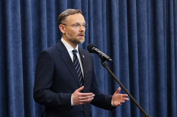 Będą testy na obywatelstwo? Prezydencki minister komentuje pomysł