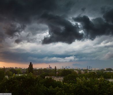 Alert RCB. Bardzo silny wiatr i burze z gradem na Mazowszu