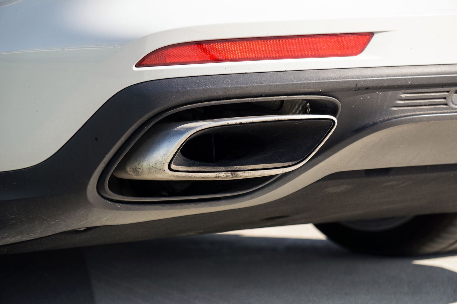 W Porsche Panamera nawet V6 brzmi nieźle...