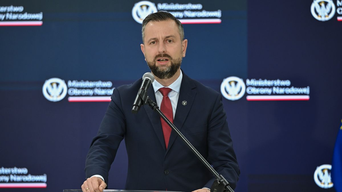 W�adys�aw Kosiniak-Kamysz
Warszawa, 27.10.2025. Wicepremier, minister obrony narodowej W�adys�aw Kosiniak-Kamysz przemawia podczas uroczystosci podpisania listu intencyjnego mi�dzy Ministerstwem Obrony Narodowej i Palantir Technologies Inc. w Wojskowym Centrum Edukacji Obywatelskiej w Warszawie, 27 bm. (jm) PAP/Radek Pietruszka
Radek Pietruszka
Alexander, intencyjny, list, MON, umowa, Wojskowe Centrum Edukacji Obywatelskiej