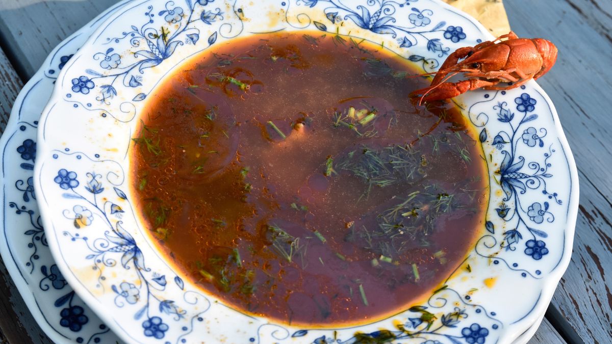 Zupa rakowa dawniej często gościła na stołach