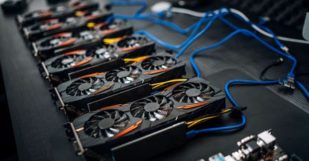 Nvidia znosi zakaz kopania kryptowalut na kartach GeForce RTX 3000 LHR. Tylko po co...