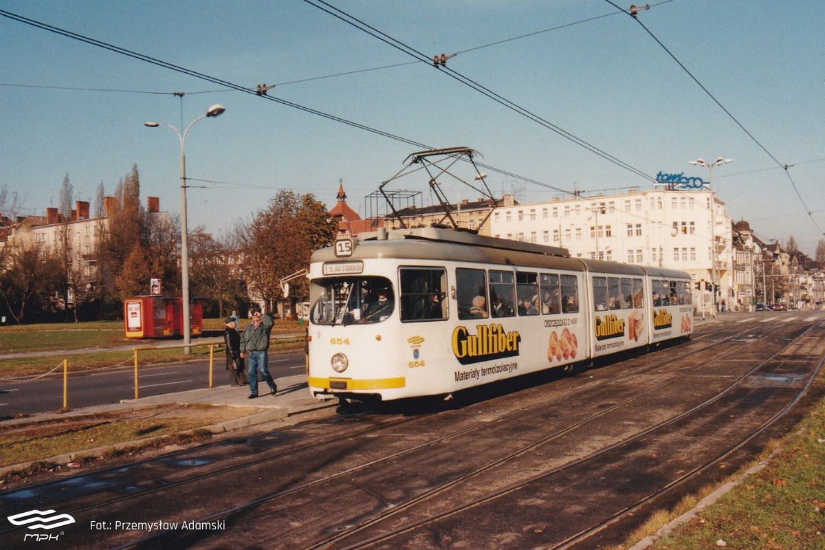 Poznań: Skąd "Helmuty" na PST? Tak ruszyła "PeStka"