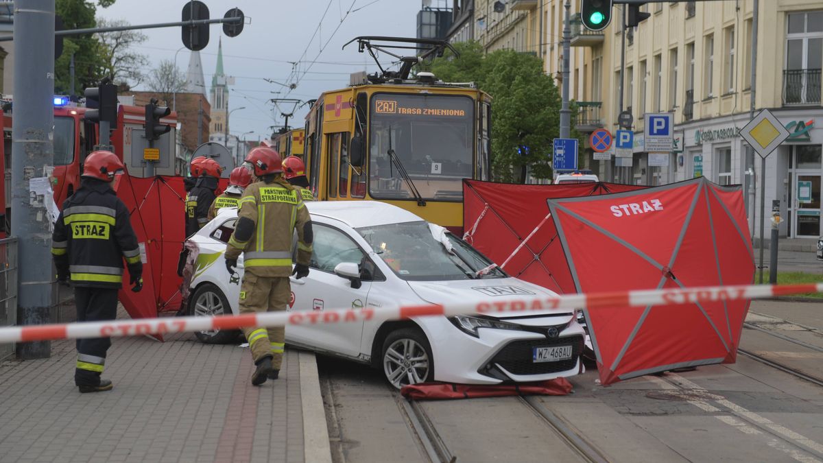Na skrzyżowaniu Piotrkowskiej i Sieradzkiej w Łodzi doszło do tragicznego wypadku.